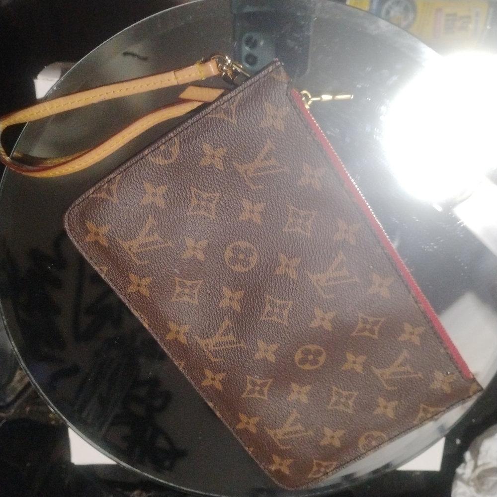 Louis Vuitton Brown Monogram Wallet with Iconic Pattern
